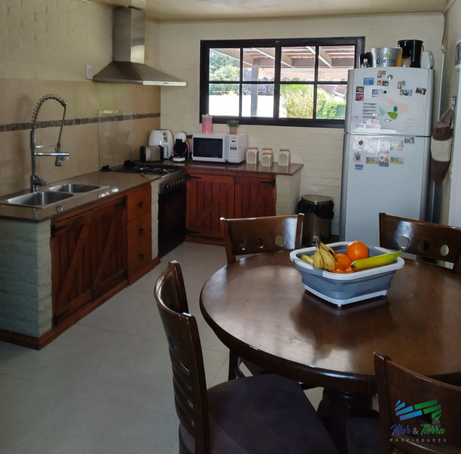 Casa ID.5308 - Casa En alquiler de verano y Venta Punta Del Este, Pinares.