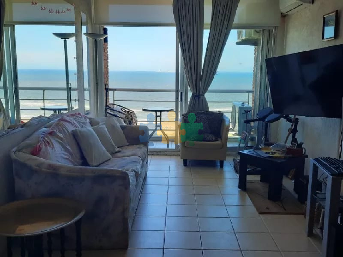 Apartamento en Venta Frente Al Mar, Playa Brava.   Ref : EQP6572 - GoPunta - Portal Inmobiliario de Punta del Este - Maldonado