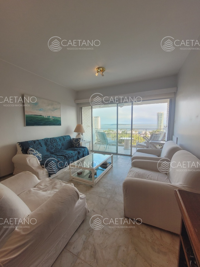 Apartamento ID.4117 - Apartamento En Venta 3 dormitorios a 400 metros del mar!! 