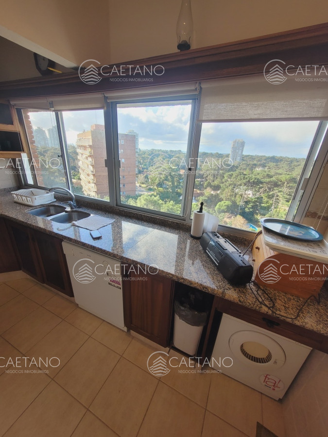 Apartamento ID.4117 - Apartamento En Venta 3 dormitorios a 400 metros del mar!! 