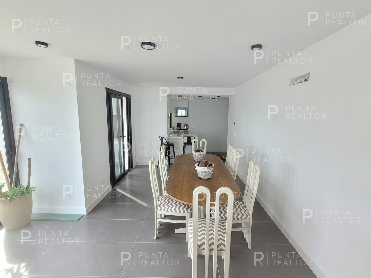 Apartamento ID.1286 - Apartamento en Venta, a estrenar, Primera fila Playa Brava - Punta del Este