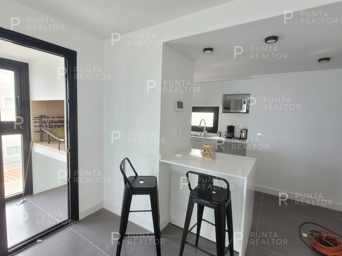 Apartamento ID.1286 - Apartamento en Venta, a estrenar, Primera fila Playa Brava - Punta del Este