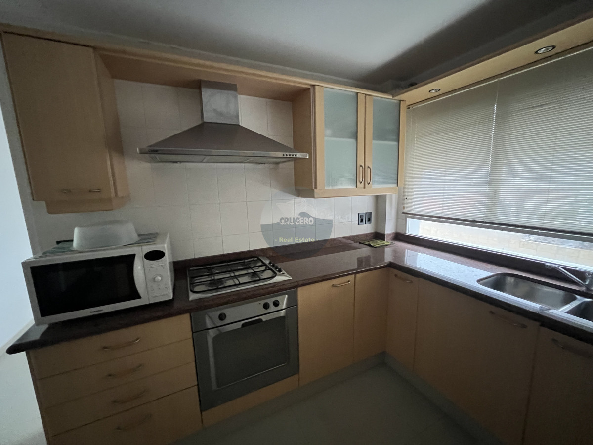 Apartamento ID.6424 - APARTAMENTO EN VENTA 4 DORMITORIOS EN EL PUERTO 