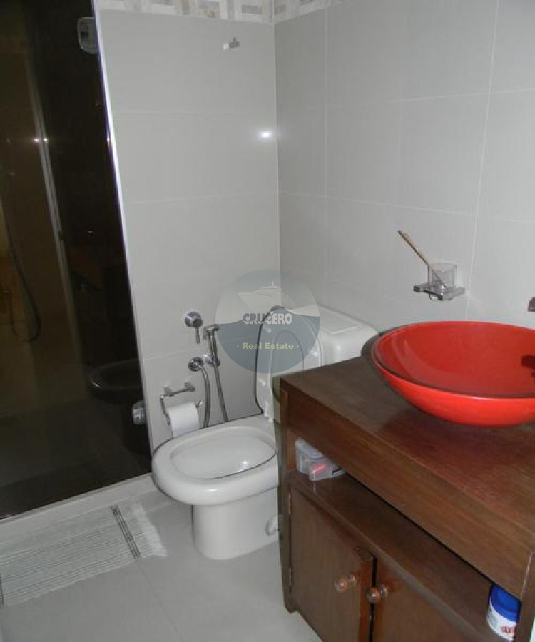 Apartamento ID.6424 - APARTAMENTO EN VENTA 4 DORMITORIOS EN EL PUERTO 