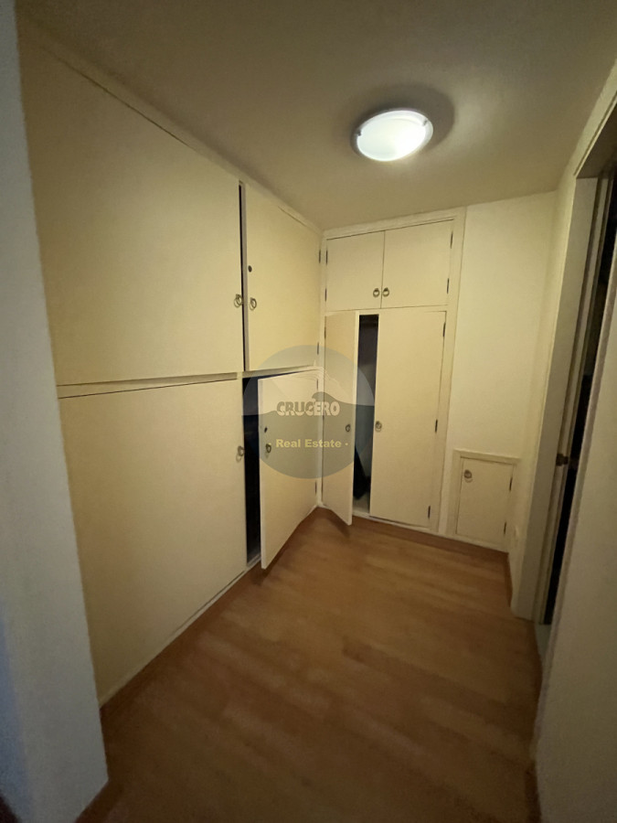 Apartamento ID.6424 - APARTAMENTO EN VENTA 4 DORMITORIOS EN EL PUERTO 