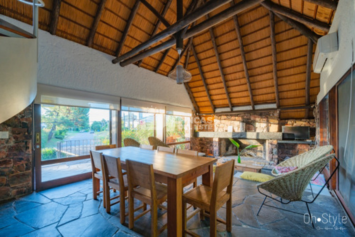 Casa ID.2578/ALQUILO-CASA-PARA-TEMPORADA,-3-DORMITORIOS,-2-BAÑOS,-PARRILLERO,-PUNTA-DEL-ESTE. - ALQUILO CASA PARA TEMPORADA, 3 DORMITORIOS, 2 BAÑOS, PARRILLERO, PUNTA DEL ESTE.