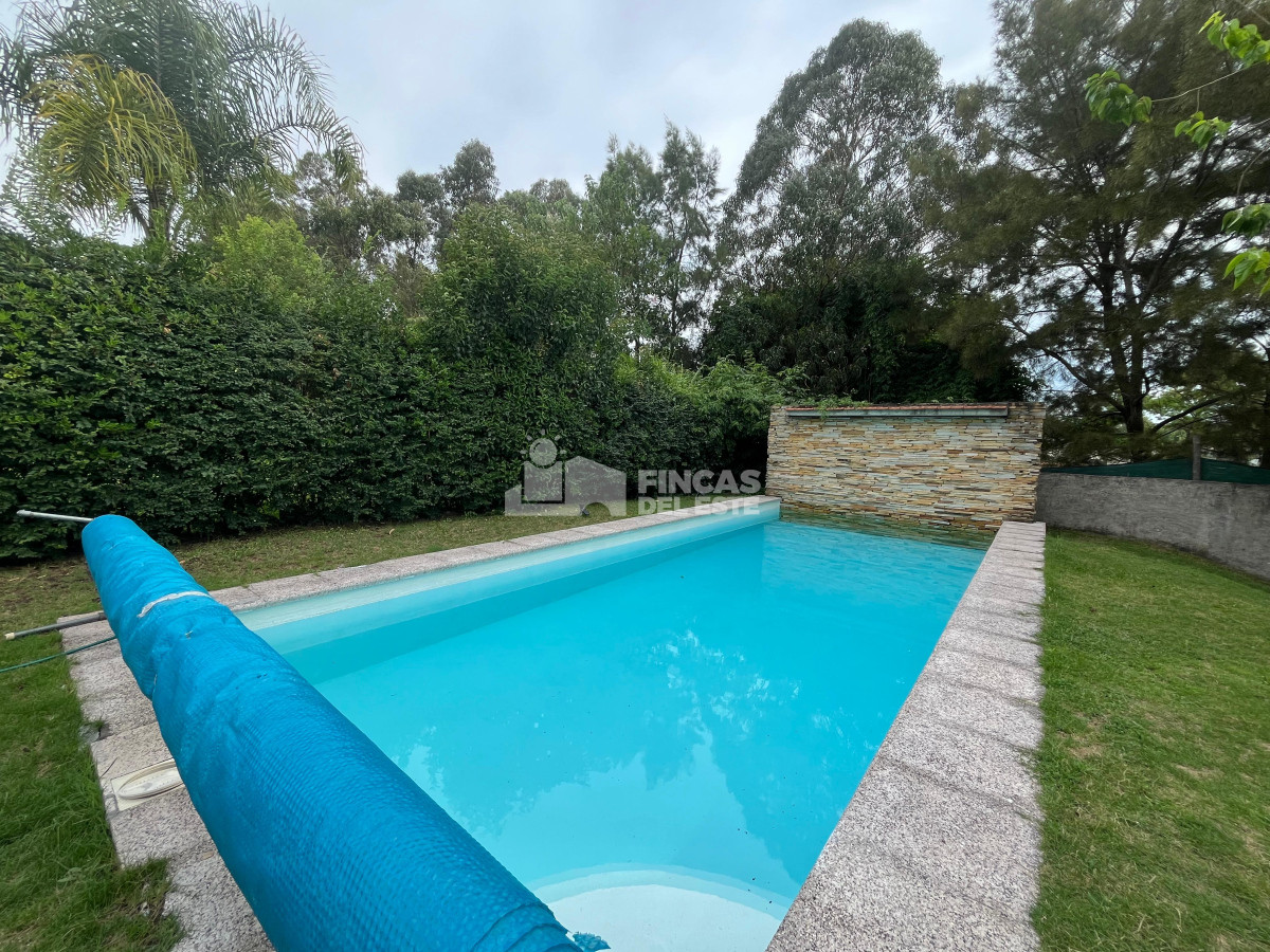 Casa ID.2286/Jardines-de-cordoba--Proximo-a-los-colegios-3-dormitorios. - Jardines de cordoba - Proximo a los colegios 3 dormitorios.