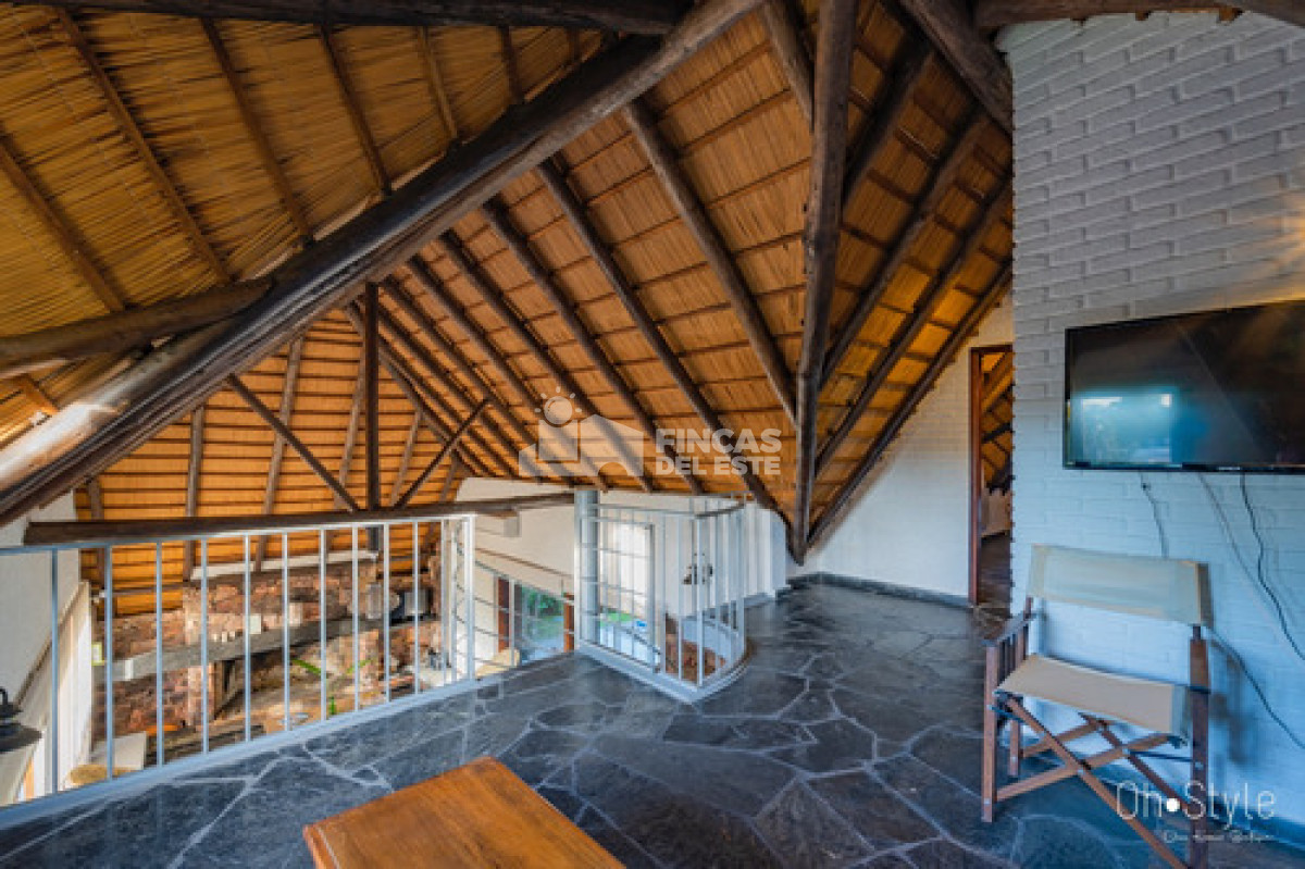 Casa ID.2578/ALQUILO-CASA-PARA-TEMPORADA,-3-DORMITORIOS,-2-BAÑOS,-PARRILLERO,-PUNTA-DEL-ESTE. - ALQUILO CASA PARA TEMPORADA, 3 DORMITORIOS, 2 BAÑOS, PARRILLERO, PUNTA DEL ESTE.