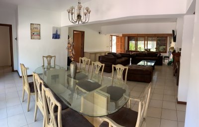 Casa de 4 dormitorios en venta, Pinares Punta del este