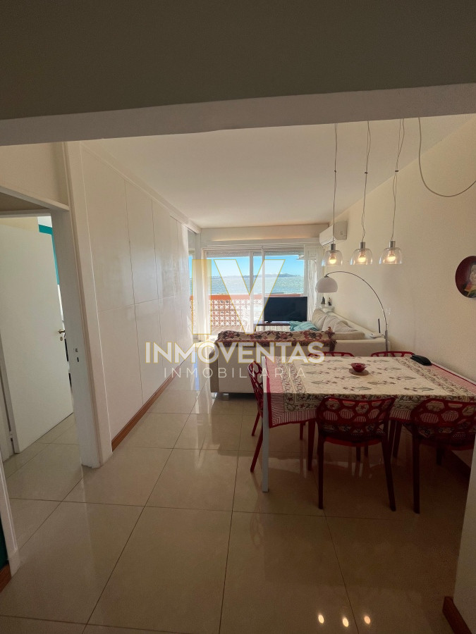 Apartamento ID.4585 - Apartamento en venta frente al mar! Punta del este
