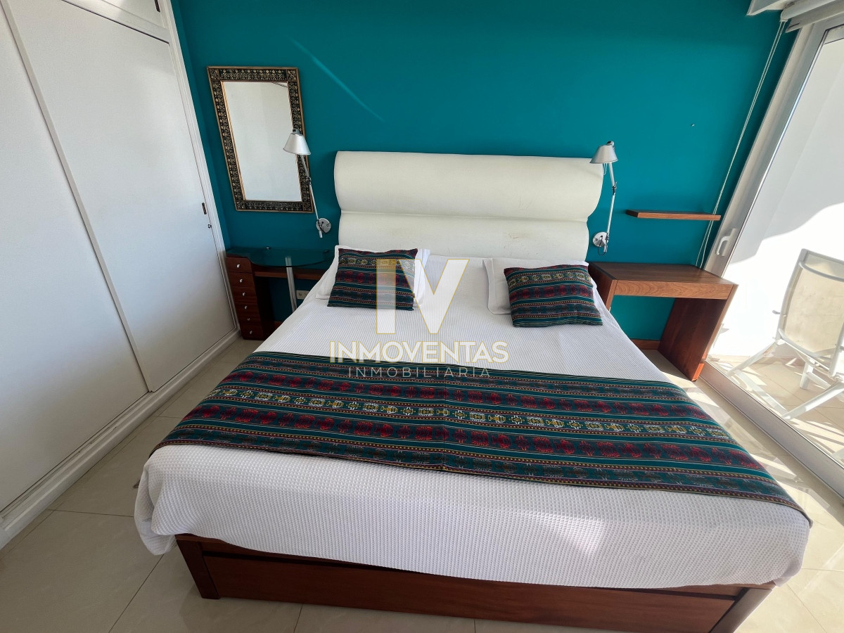 Apartamento ID.4585 - Apartamento en venta frente al mar! Punta del este