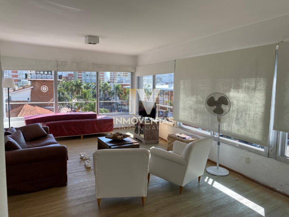 Apartamento ID.4601 - Apartamento en venta , Península, Punta Del Este  