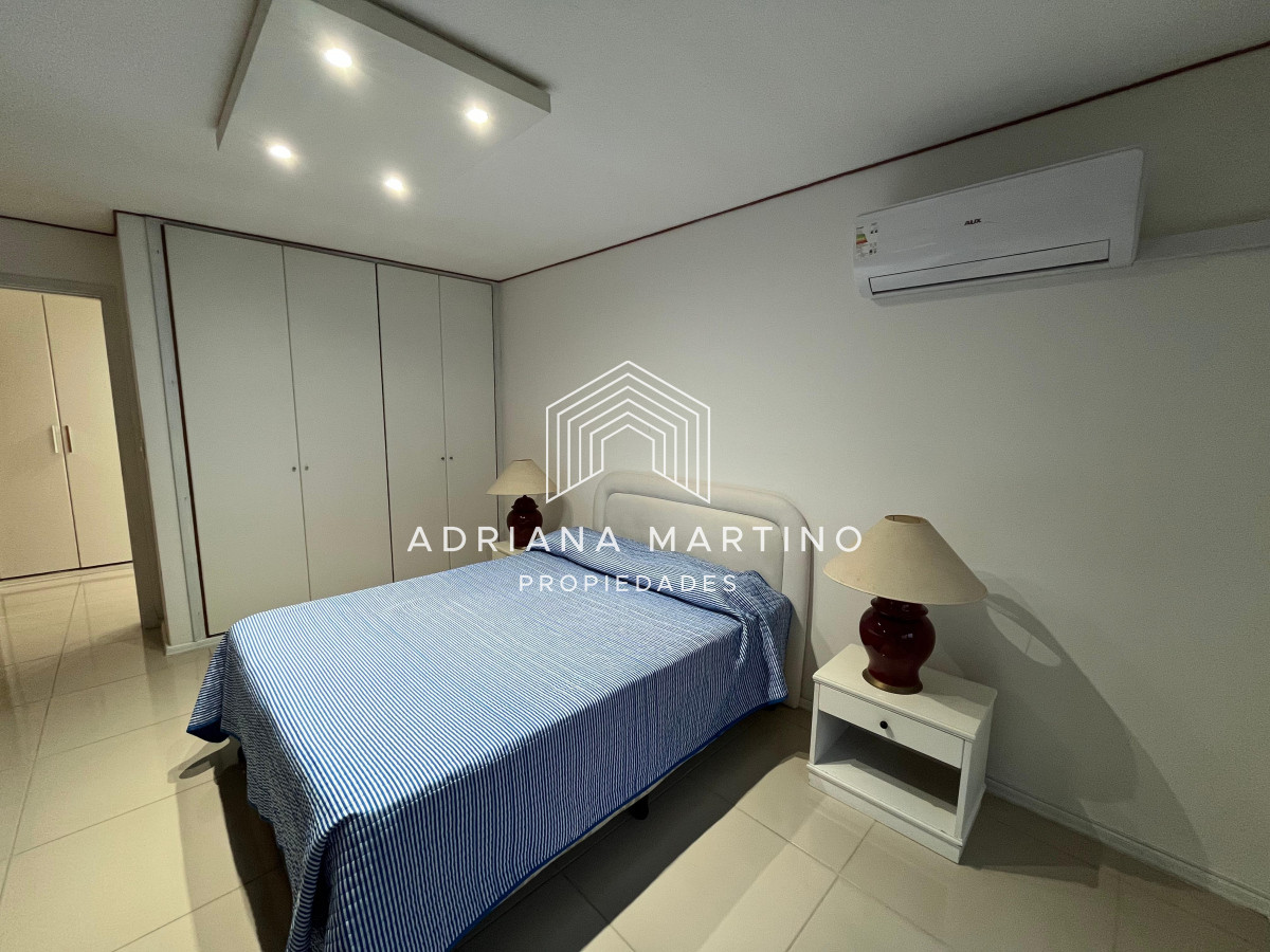 Apartamento ID.71380 - Apartamento en alquiler anual Punta Del este