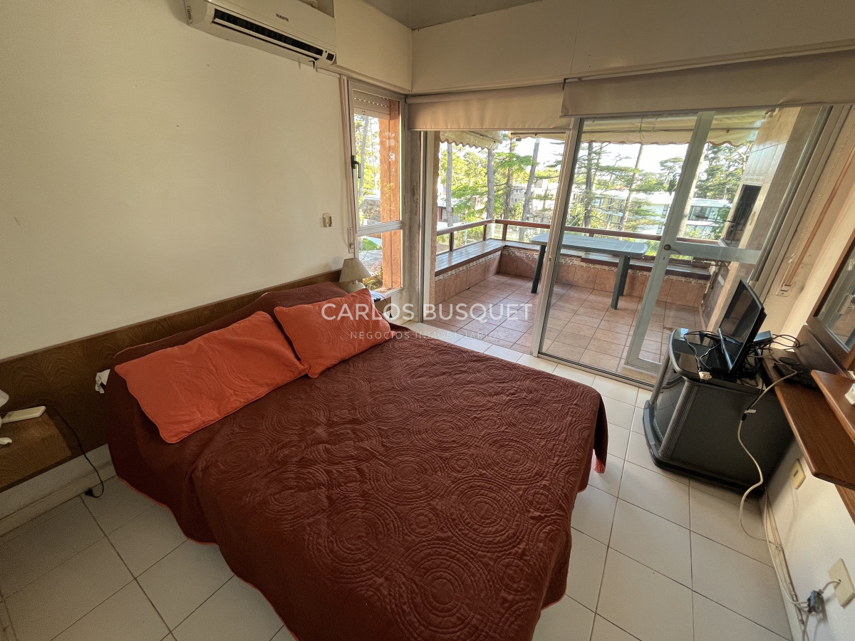 Apartamento ID.813 - Apartamento en venta o alquiler temporario - 3 dormitorios Playa Mansa.
