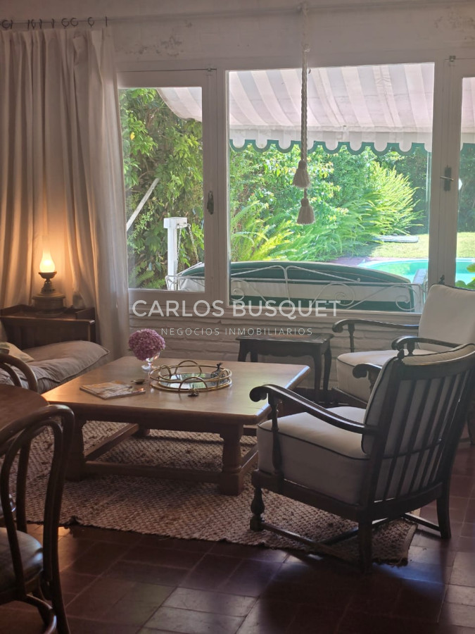 Casa ID.1427 - Casa en San Rafael - 4 dormitorios, Piscina.