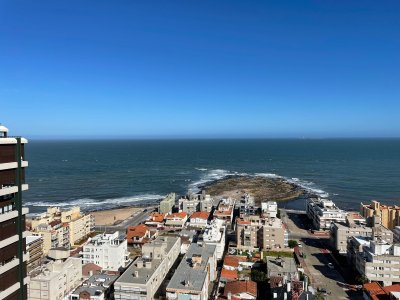 Apartamento en venta, 2 dormitorios, Punta del Este 