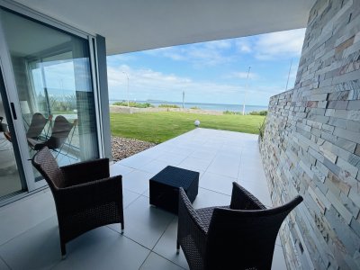 Apartamento en Venta 2 dormitorios, Playa Mansa, Punta del Este