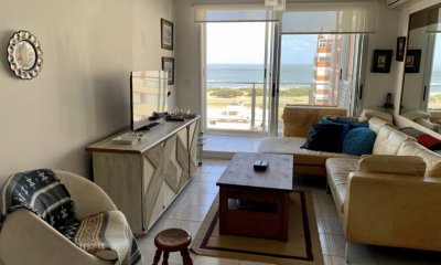 Apartamento en Venta, vista al mar, Playa Brava, Punta del Este