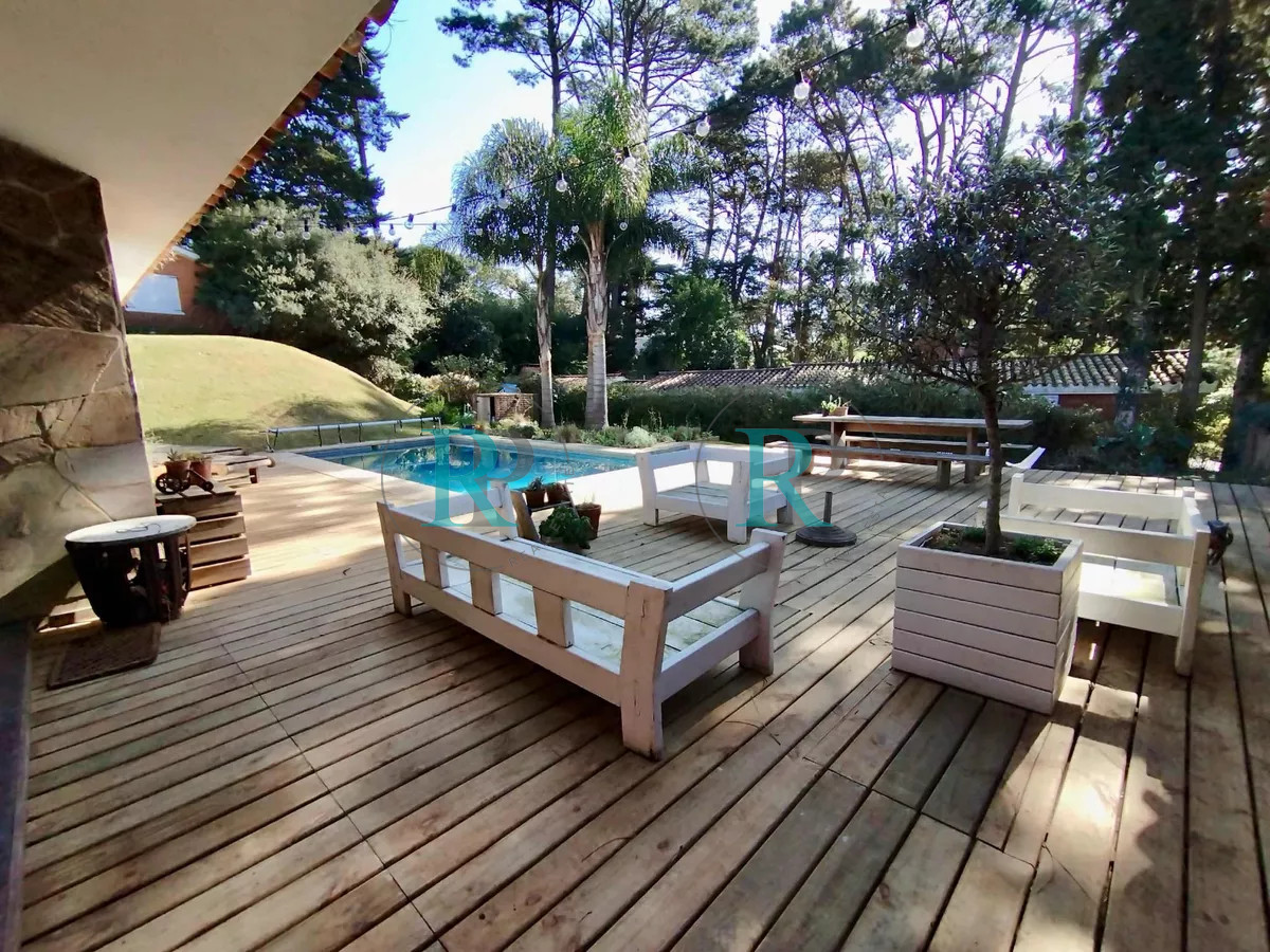 Casa ID.2265 - Espectacular casa próxima a colegios - Jardines de cordoba 