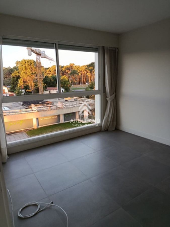 Apartamento ID.4834 - Se Vende Apartamento De 2 Dormitorios En Barrio Cantegril