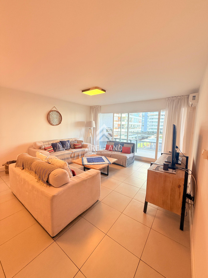 Apartamento ID.5530 - Venta apartamento 3 dormitorios Playa Brava