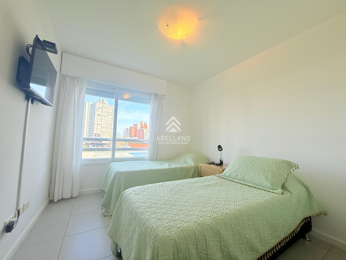 Apartamento ID.5530 - Venta apartamento 3 dormitorios Playa Brava