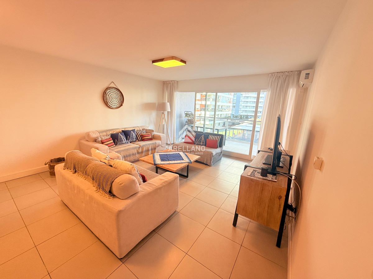 Apartamento ID.5530 - Venta apartamento 3 dormitorios Playa Brava