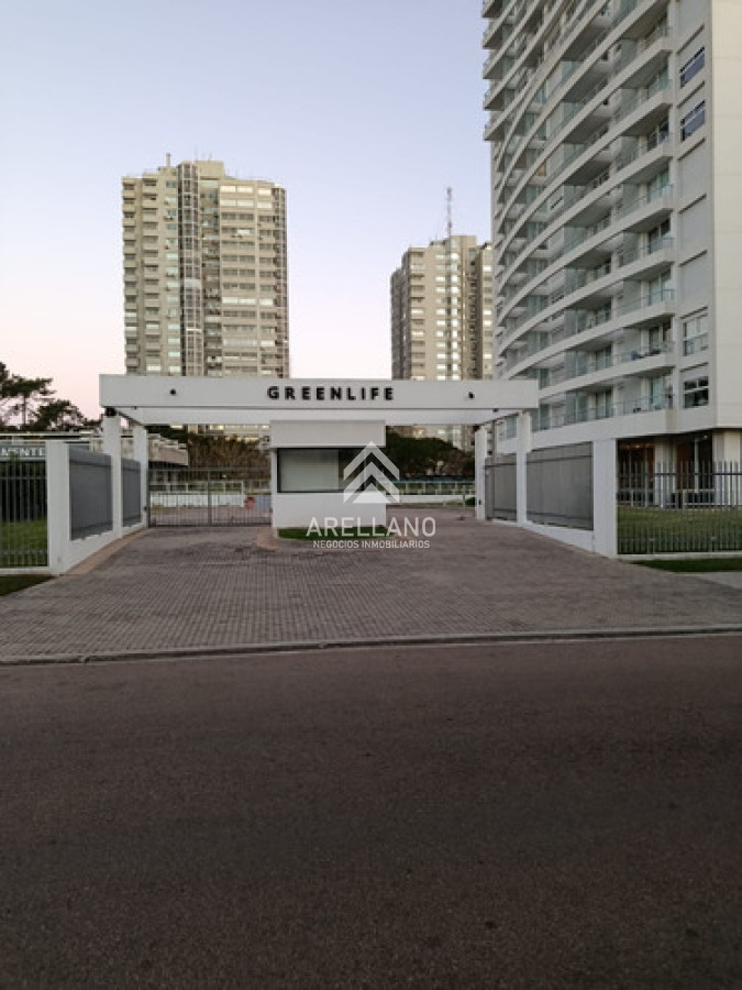 Apartamento ID.4834 - Se Vende Apartamento De 2 Dormitorios En Barrio Cantegril