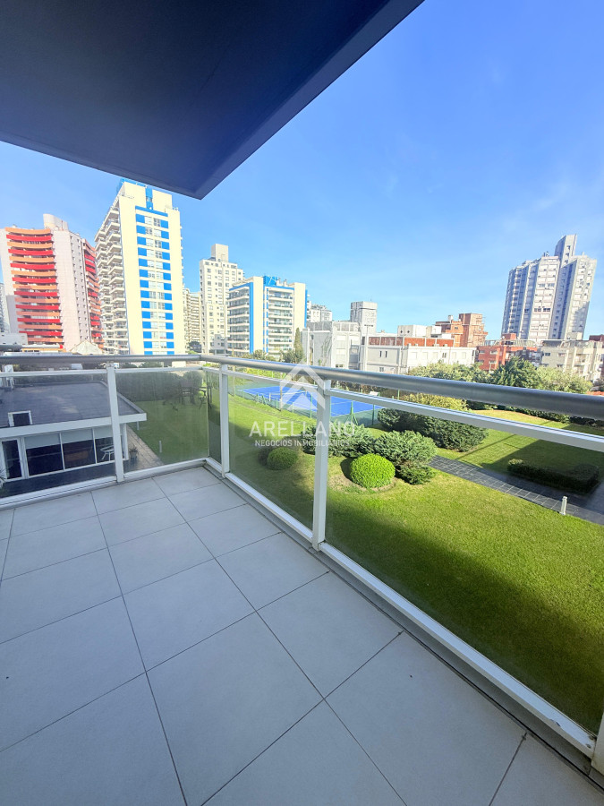 Apartamento ID.5530 - Venta apartamento 3 dormitorios Playa Brava