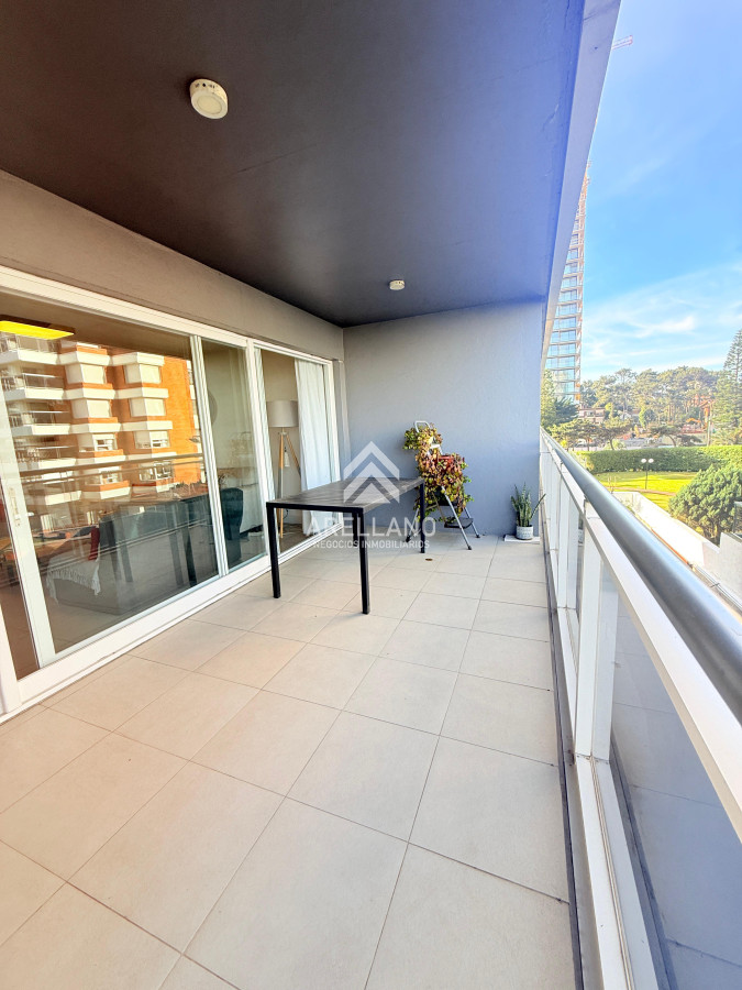 Apartamento ID.5530 - Venta apartamento 3 dormitorios Playa Brava