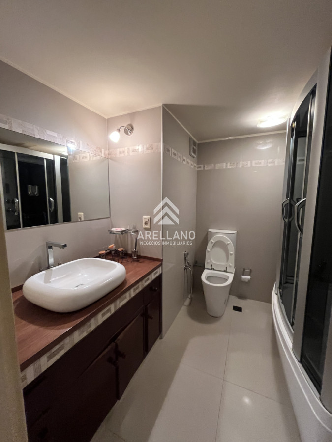 Apartamento ID.3873 - Apartamento en venta, puerto Punta del Este.