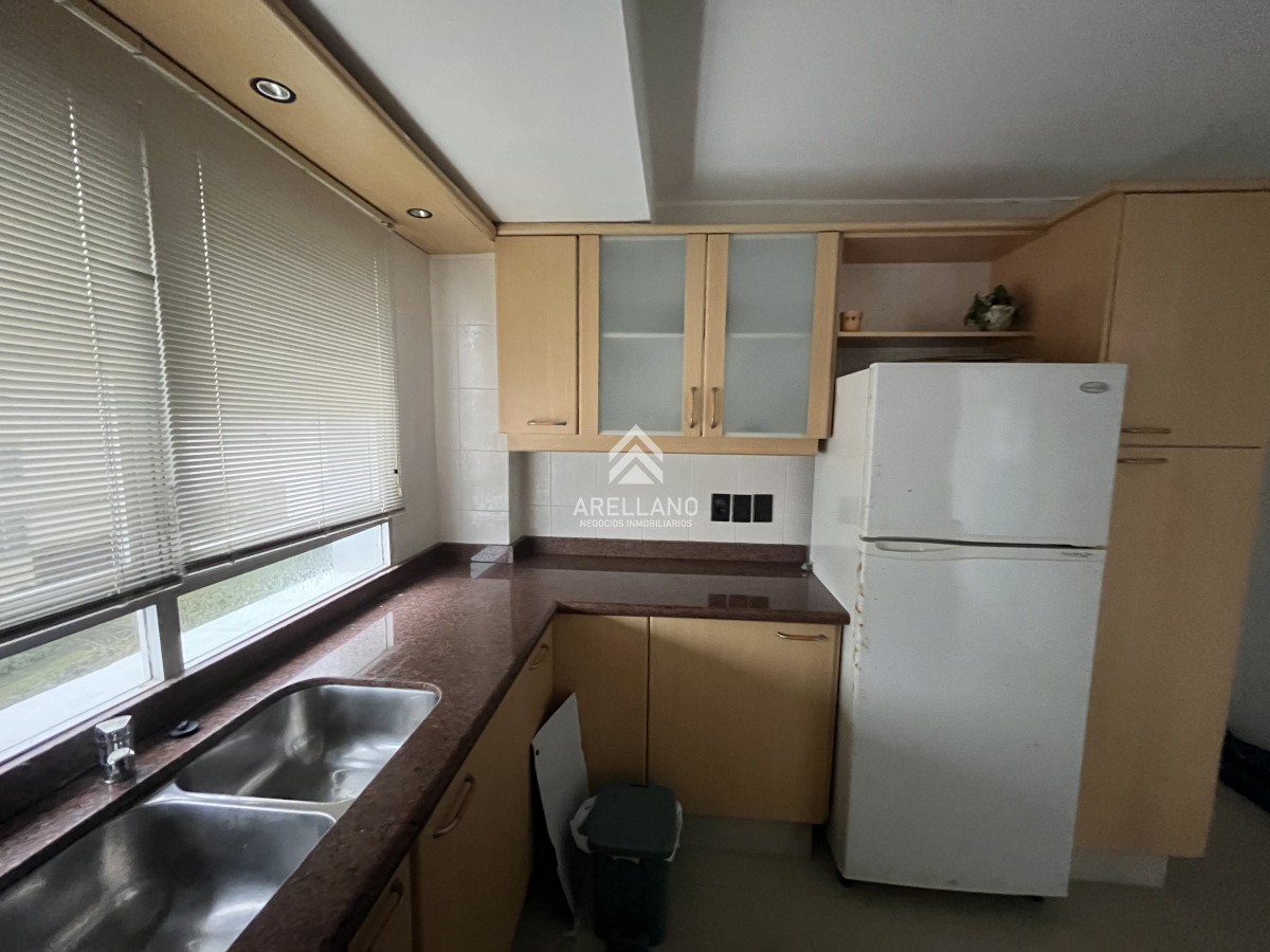 Apartamento ID.3873 - Apartamento en venta, puerto Punta del Este.