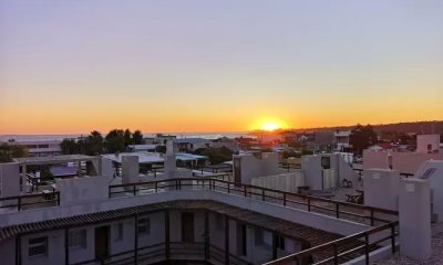 Apartamento Penthouse en venta y alquiler de temporada, Manantiales.