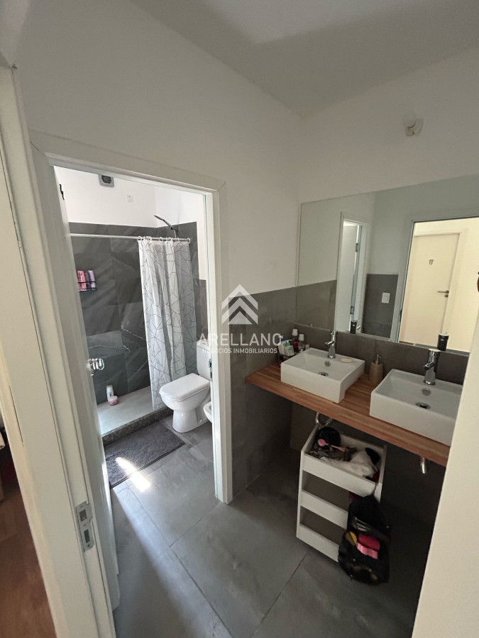 Casa ID.4627 - Casa en venta - 3 Dormitorios Jardines de cordoba