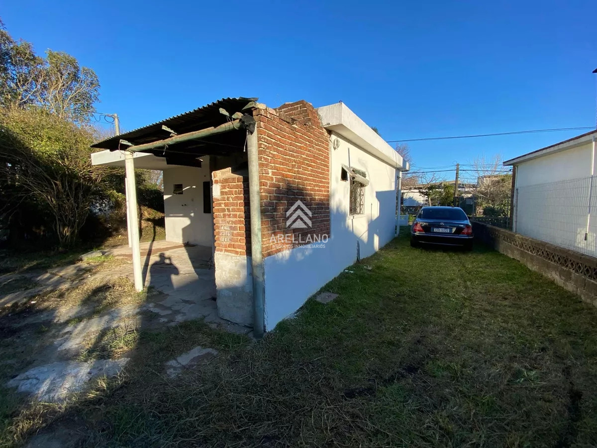 Casa ID.4220 - Casa en venta - Maldonado 2 dormitorios.
