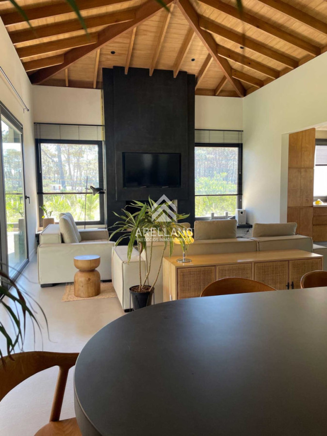 Casa ID.5674 - Alquiler temporal Reserva De Montoya - 4 Dormitorios La Barra 