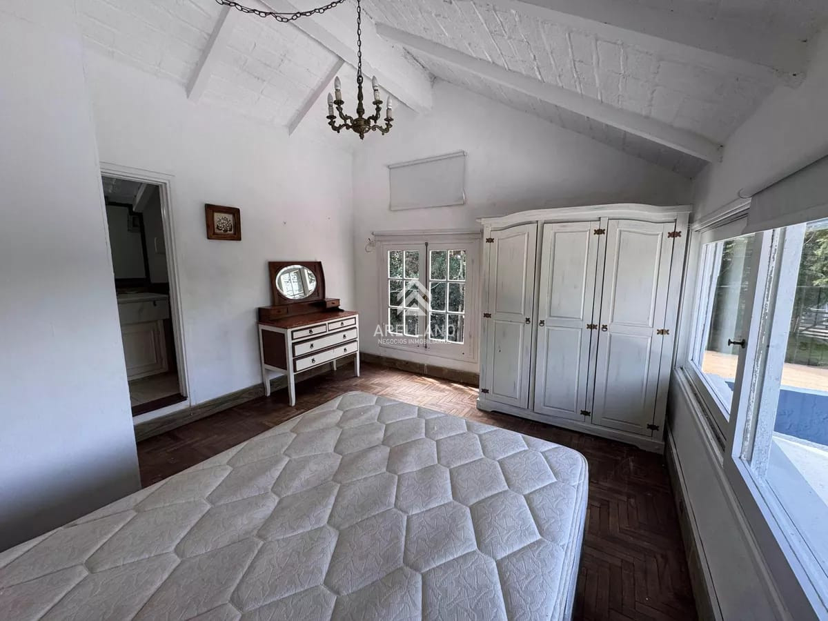 Casa ID.4619 - Casa en venta - 4 Dormitorios Balneario Buenos Aires