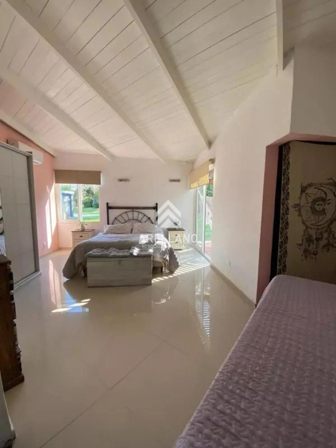 Casa ID.5516 - Venta y alquiler anual casa 3 dormitorios Punta Ballena 