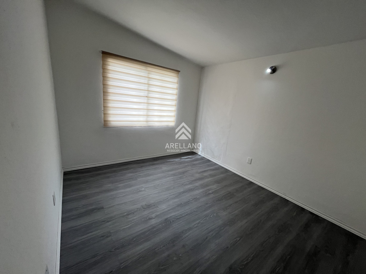 Casa ID.4620 - Casa en venta - 4 Dormitorios centro Maldonado