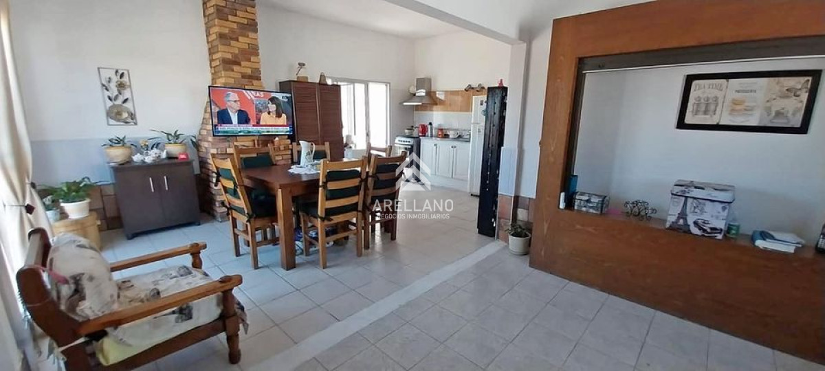 Casa ID.4226 - Casa en venta Maldonado - 3 dormitorios Barrio las cooperativas.