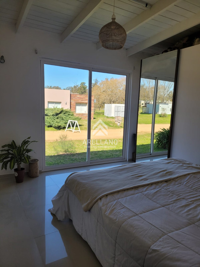 Casa ID.5516 - Venta y alquiler anual casa 3 dormitorios Punta Ballena 