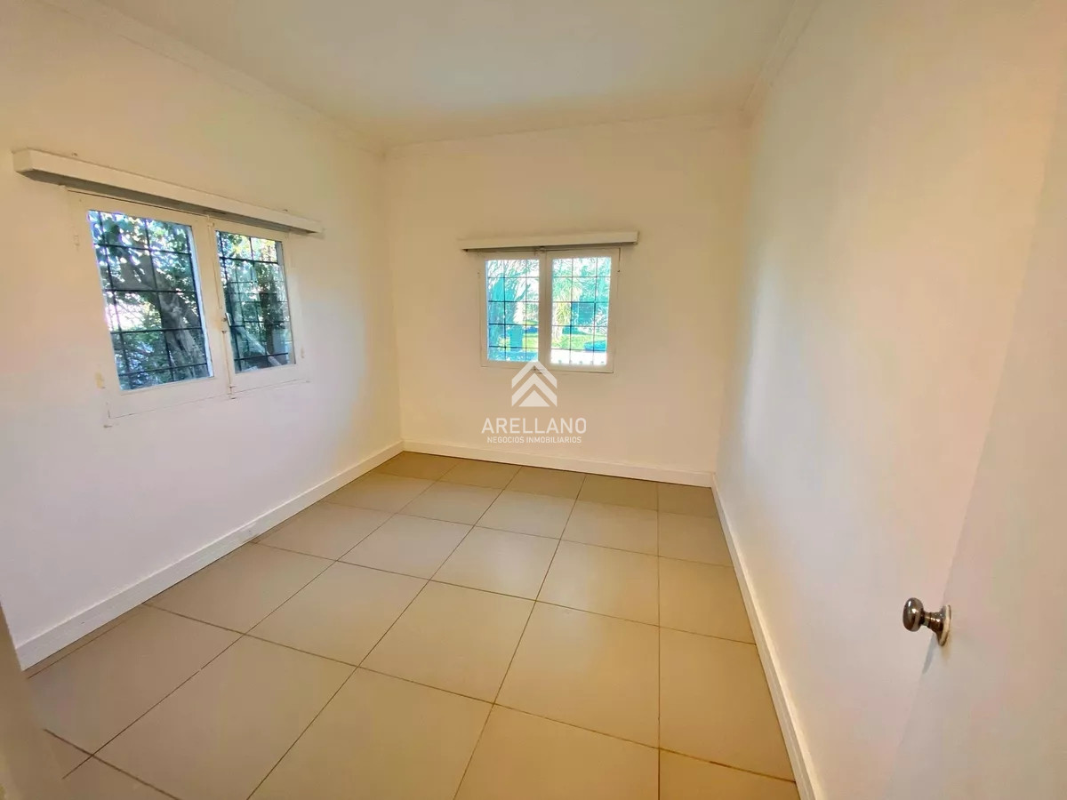 Casa ID.4220 - Casa en venta - Maldonado 2 dormitorios.