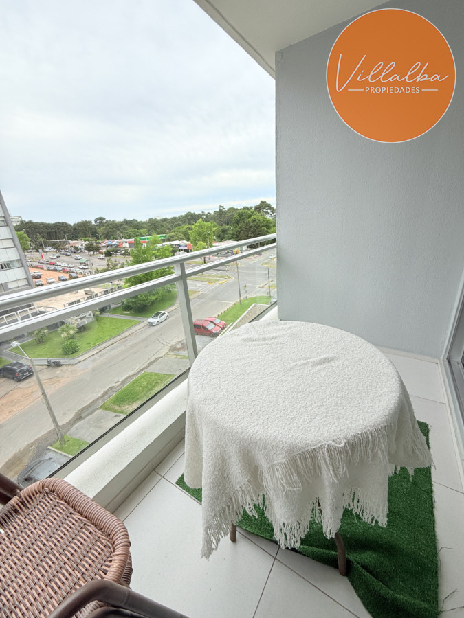 Apartamento ID.3662 - Apartamento en Venta Avenida Roosevelt 1 dormitorio 