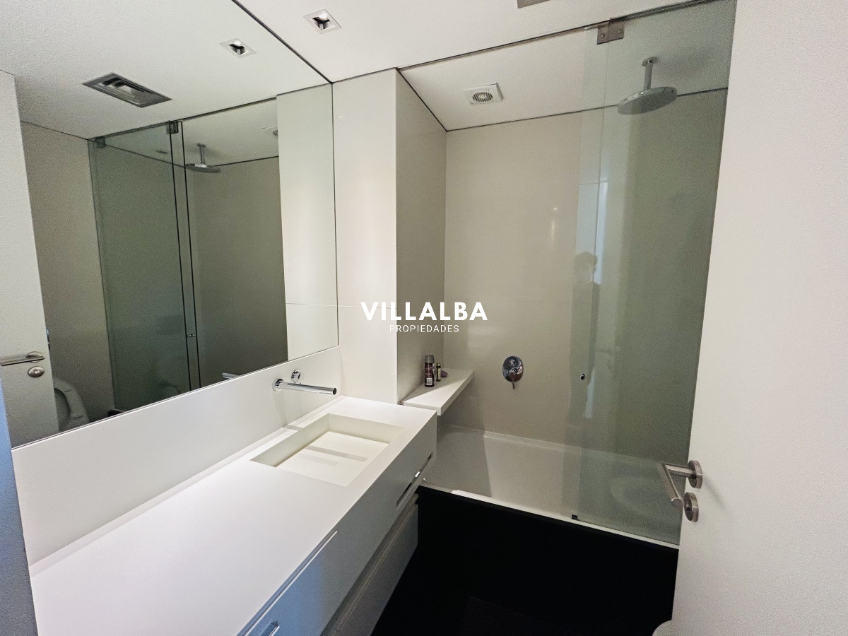Casa ID.712 - Casa de lujo en Venta y Alquiler, Barrio Privado, en primera línea, Manantiales