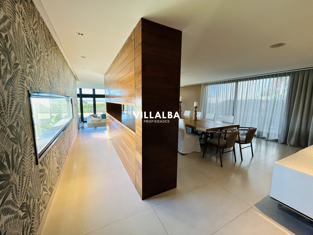 Casa ID.712 - Casa de lujo en Venta y Alquiler, Barrio Privado, en primera línea, Manantiales