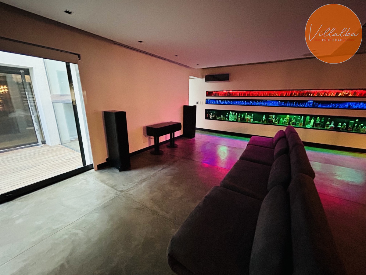 Apartamento ID.712 - Casa de lujo en Venta y Alquiler, Barrio Privado, en primera línea, Manantiales