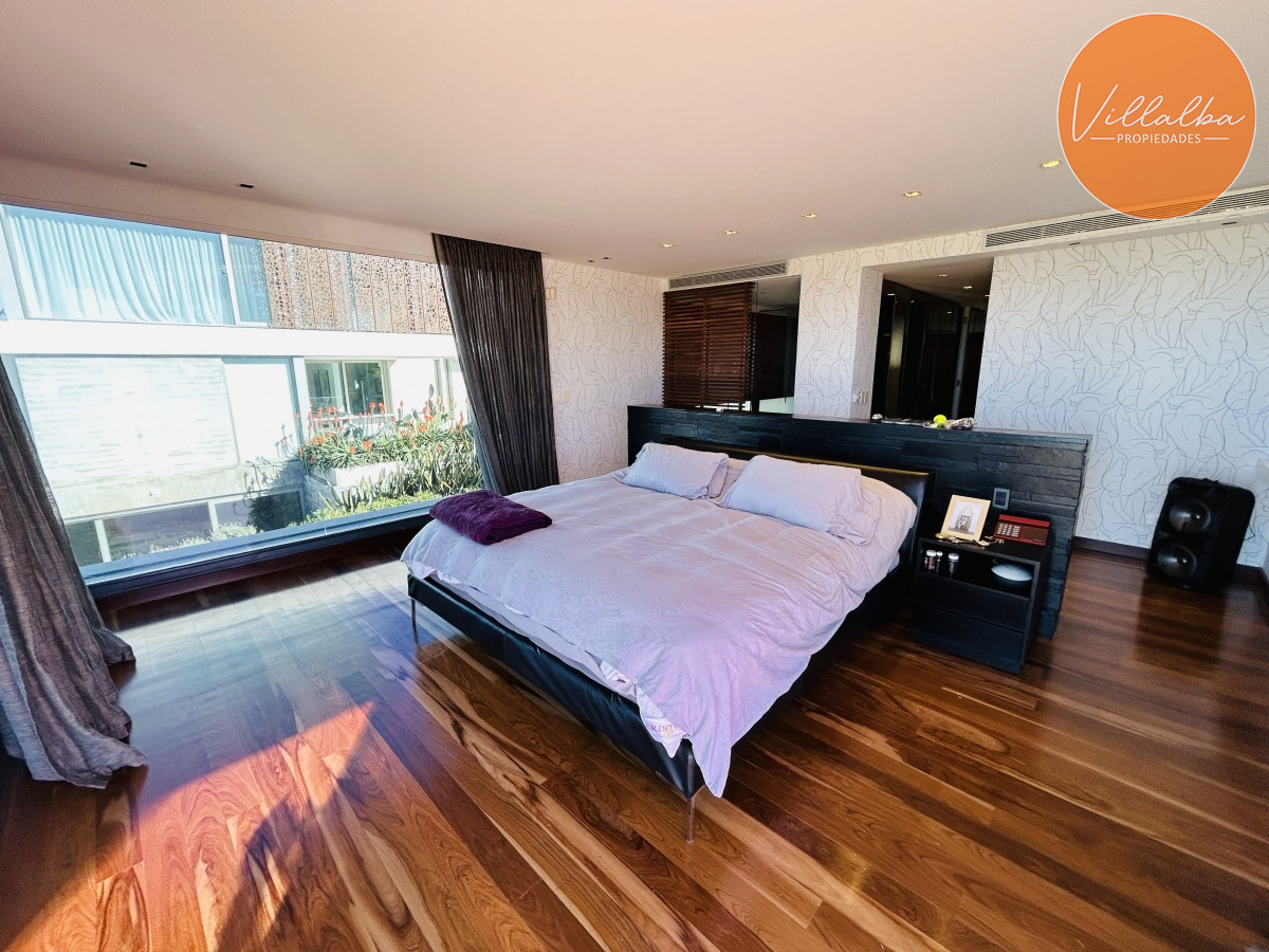 Apartamento ID.712 - Casa de lujo en Venta y Alquiler, Barrio Privado, en primera línea, Manantiales