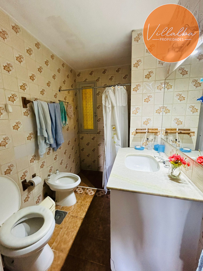 Casa ID.3236 - Casa En Venta, Zona Colegios. Jardines de Cordoba. Punta Del Este.