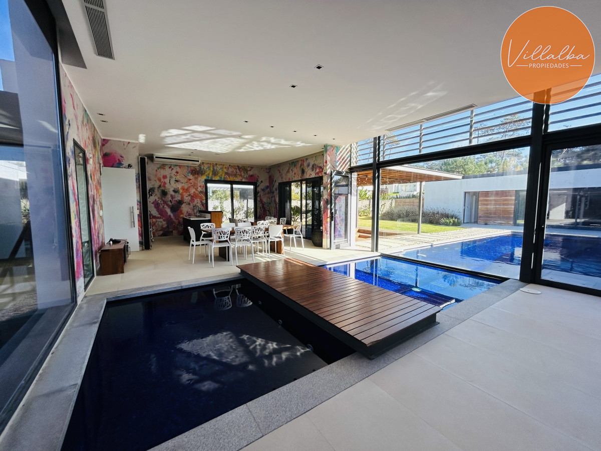 Apartamento ID.712 - Casa de lujo en Venta y Alquiler, Barrio Privado, en primera línea, Manantiales