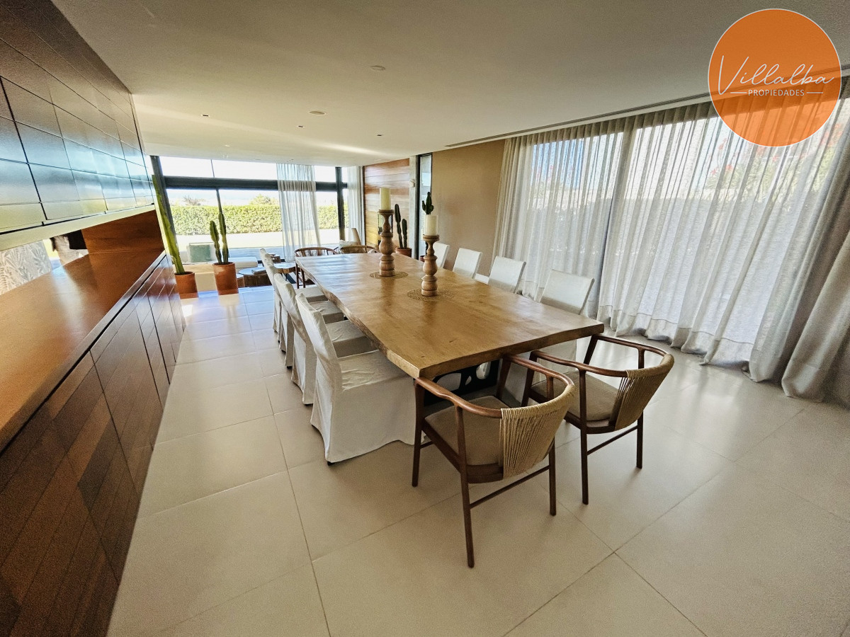 Apartamento ID.712 - Casa de lujo en Venta y Alquiler, Barrio Privado, en primera línea, Manantiales